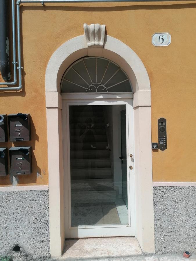 La Casetta A Santo Stefano Верона Экстерьер фото